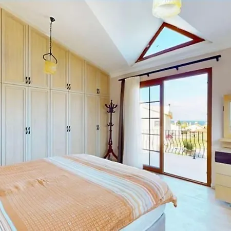 Soleil With Private Pool & Garden *
