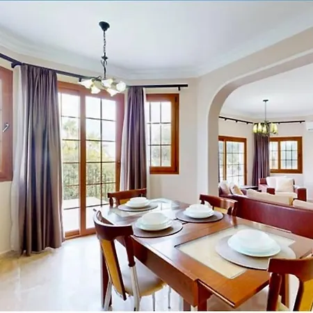 Villa Soleil With Private Pool & Garden