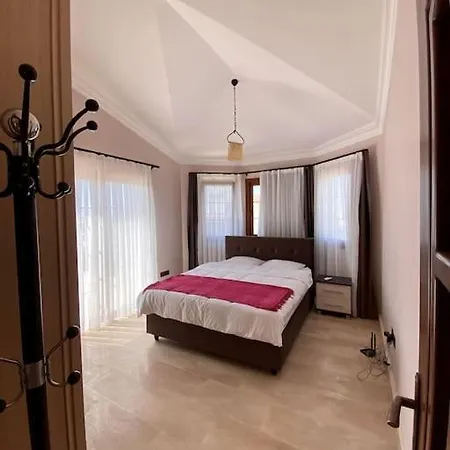 빌라 Soleil With Private Pool & Garden *
